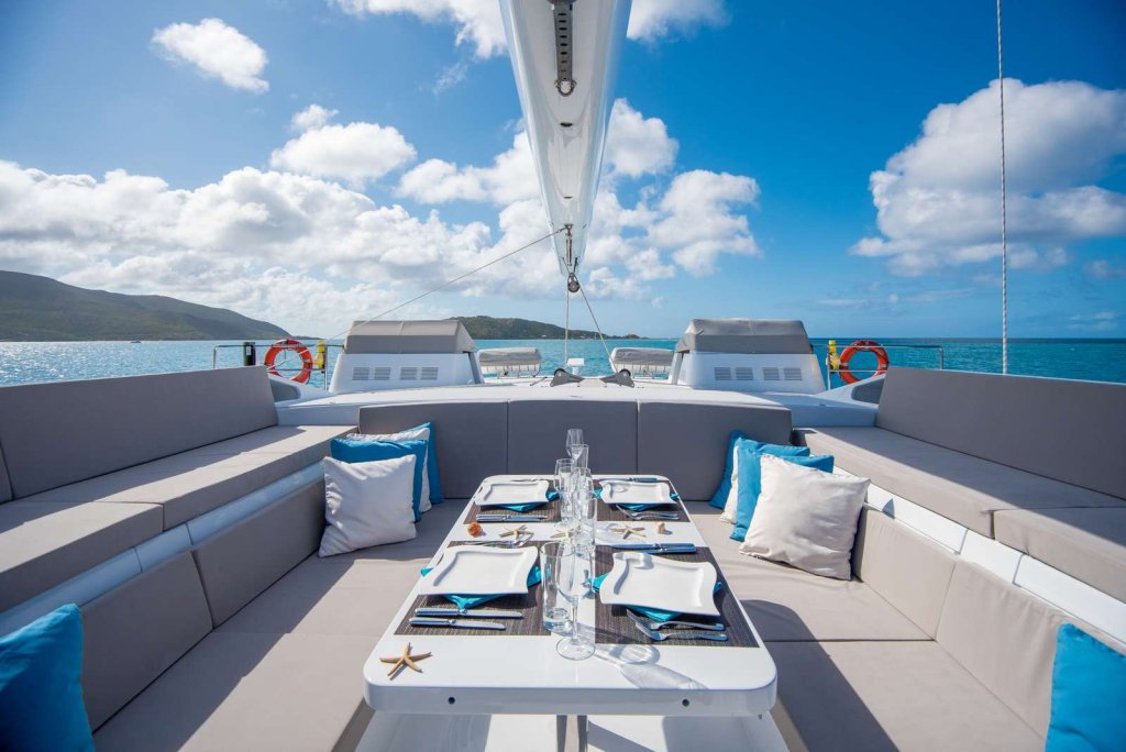 Bella Vita | Luxury Yacht Charters In South Florida And Beyond | Image #7/50 | 
