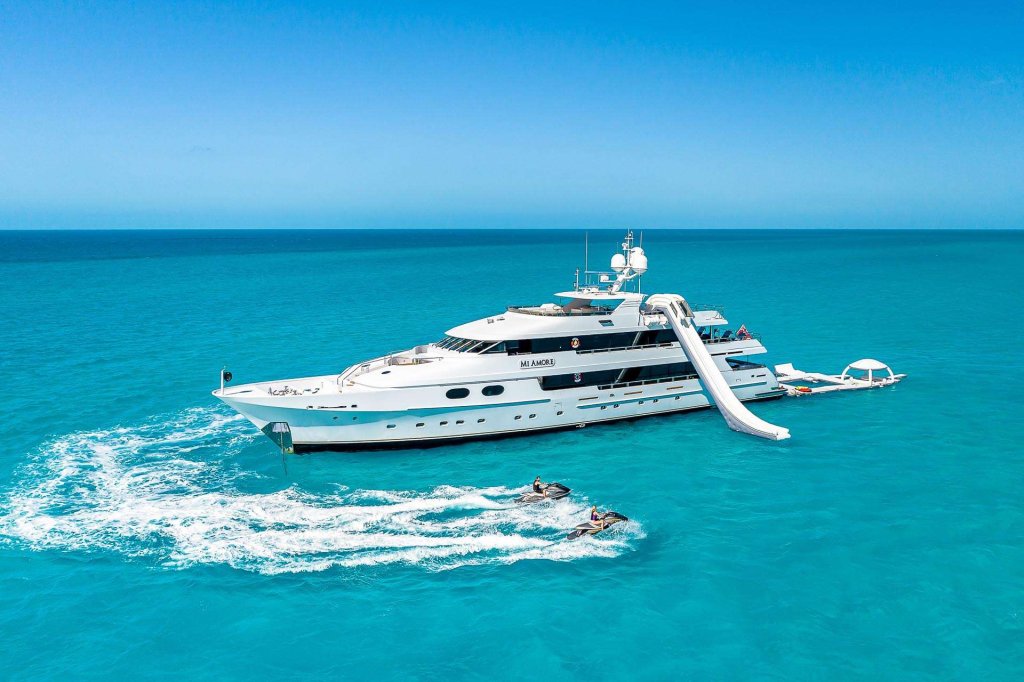 Mi Amore | Luxury Yacht Charters In South Florida And Beyond | Image #30/50 | 
