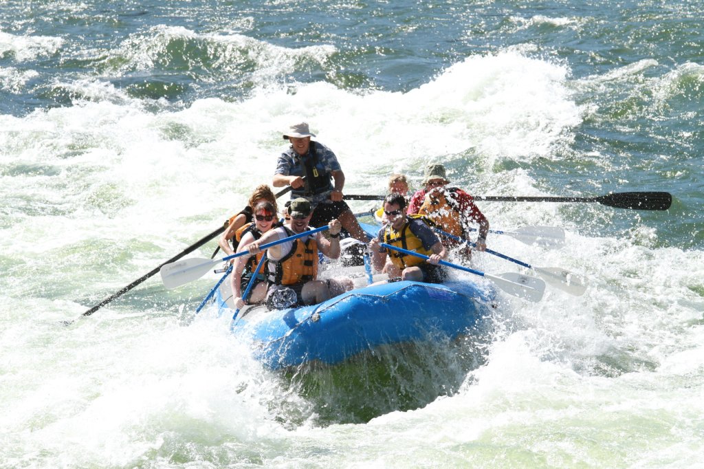 Snake River Rafting | Idaho Guide Service | Hagerman, Idaho  | Fishing Trips | Image #1/4 | 