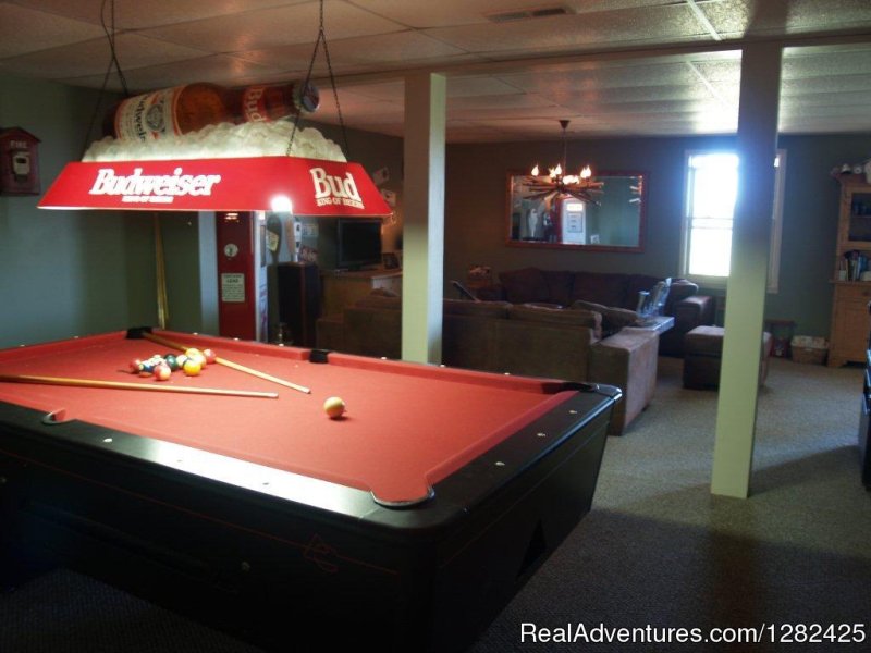 Pool room. | Unique Lodging Hidden Cave Ranch Bed and Breakfast | Image #14/23 | 