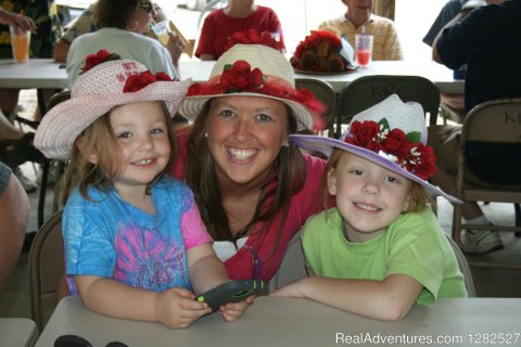 Derby Day hat contest | Kentucky River Campground | Image #11/22 | 