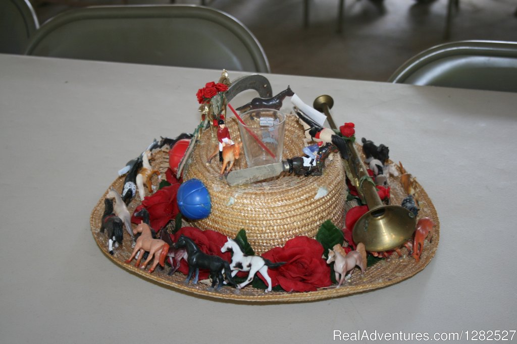 Derby hat contest | Kentucky River Campground | Image #14/22 | 