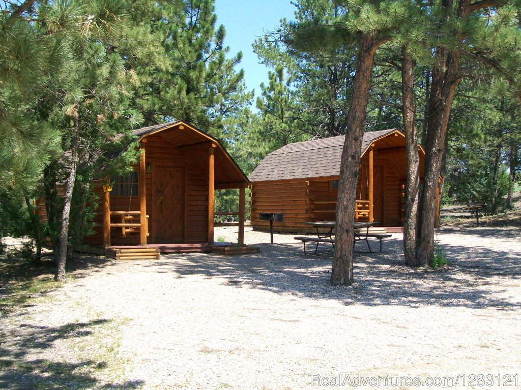 Sleeping Cabins | Hot Springs KOA | Image #2/5 | 