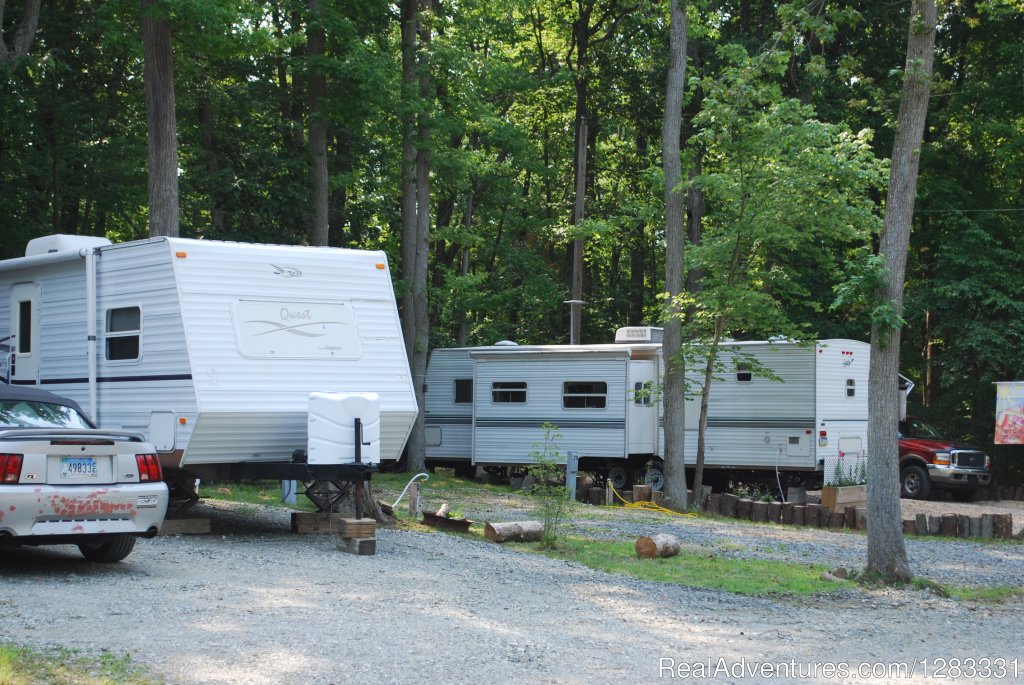 Seasonal Sites | The Campgrounds at Sandy Cove | Image #16/22 | 