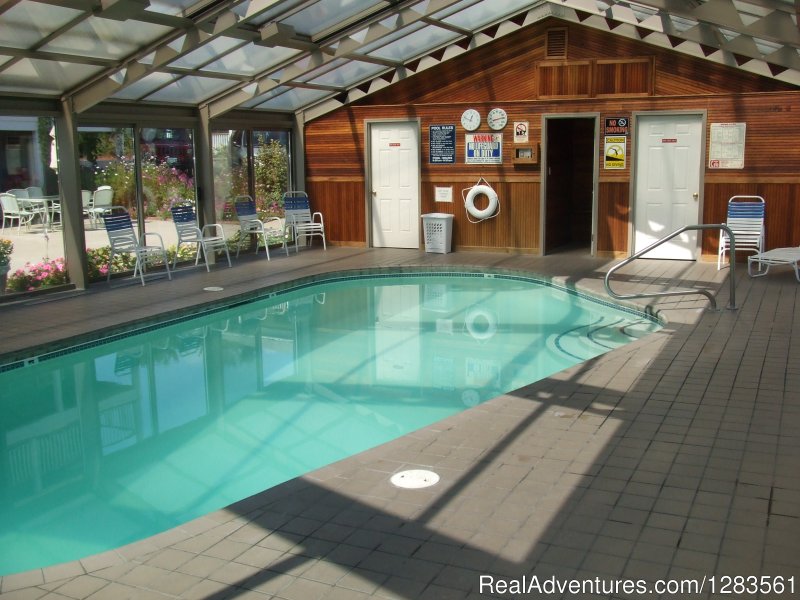 Indoor pool | Mariner Resort | Image #5/5 | 