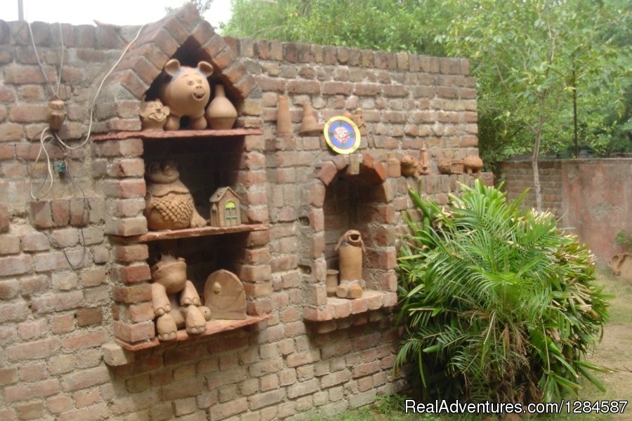 Handiwork of underprivileged kids from an NGO | New Delhi Homestay Eco Cultural Tours | Image #21/26 | 