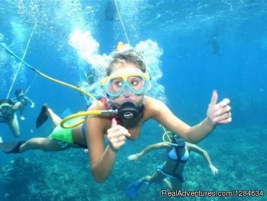 Diving the reef | Reef dive no experince needed with Keys Huka Dive | Marathon, Florida  | Scuba Diving & Snorkeling | Image #1/16 | 