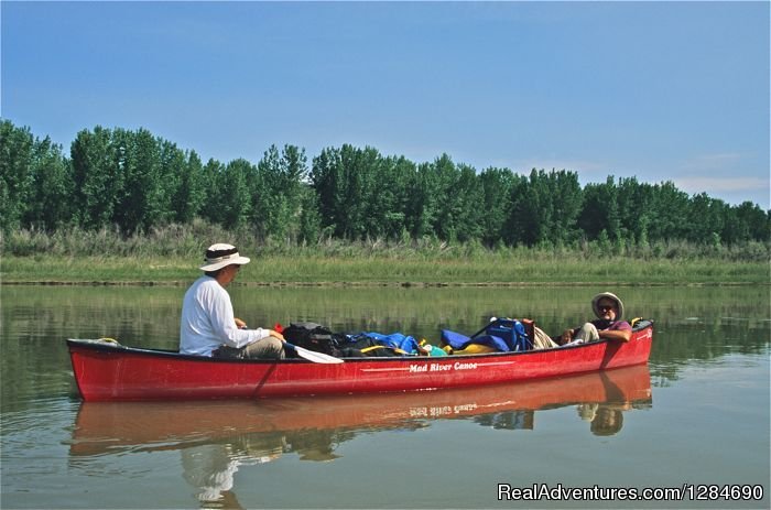 Relaxed Canoeing | Big Wild Adventures | Image #12/12 | 
