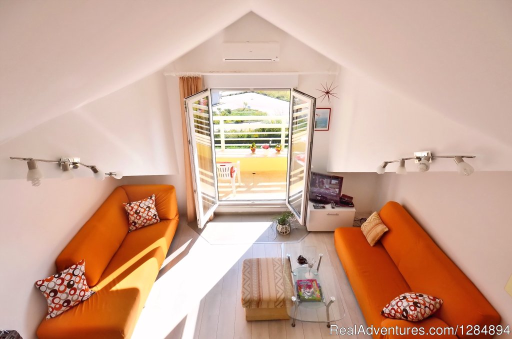 Living Room | Beautiful attic at the sea side near send beach | Image #3/7 | 