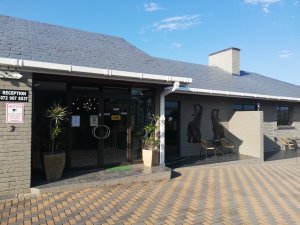Fairways Guest House Ideal For Corporate Guest | Uitenhage, South Africa | Bed & Breakfasts
