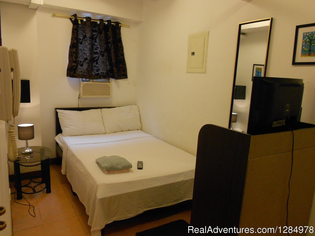 Cheap Manila Hotel Daily Makati Apartment for RENT | Image #3/3 | 