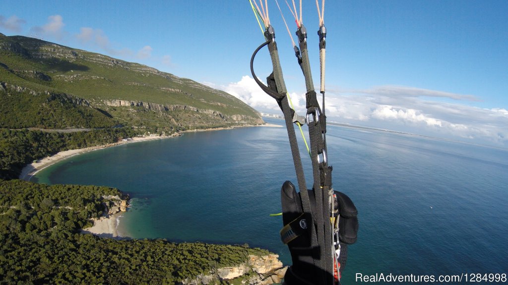 Mountains and Beach, Thermalling and Soaring combination. | Paragliding guiding and tandem flights holidays | Caparica, Portugal | Hang Gliding & Paragliding | Image #1/4 | 