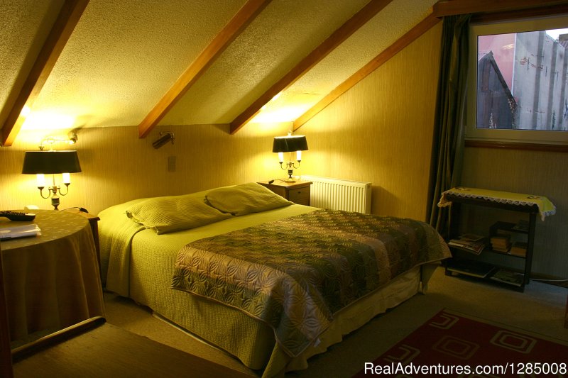 Superior Double Room - 3rd floor | Romantic German atmosphere Hotel in Vina del Mar | Image #11/15 | 
