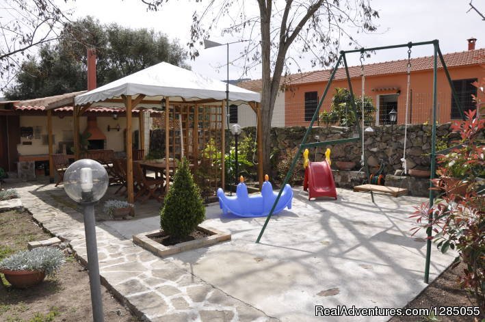 Playground Plus Bbq Area | Holiday House Perfect For Children | Image #3/7 | 