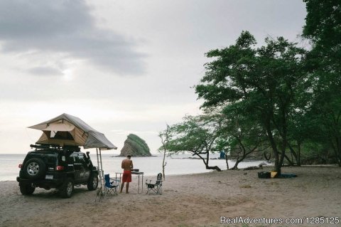 Camping on the beach in Costa Rica - 4x4 rental