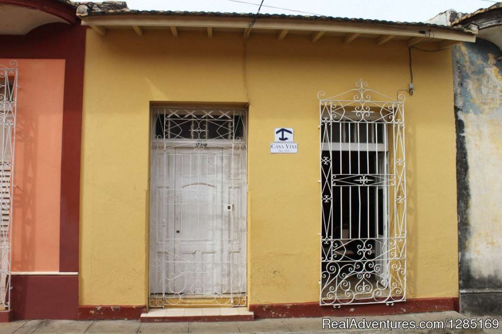Front view | Hostal Yixi | Trinidad, Cuba | Bed & Breakfasts | Image #1/13 | 
