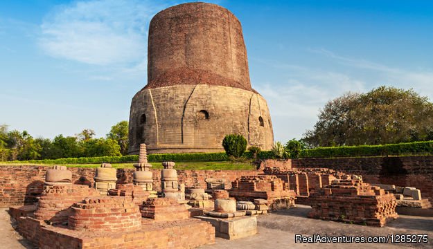 Dhamek Stupa | Buddhist Circuit Pilgrimage Tour Packages in India | Image #3/5 | 