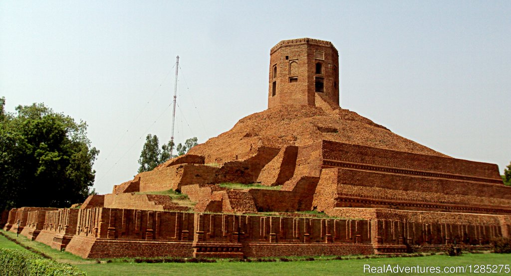 Sarnath | Buddhist Circuit Pilgrimage Tour Packages in India | Image #5/5 | 