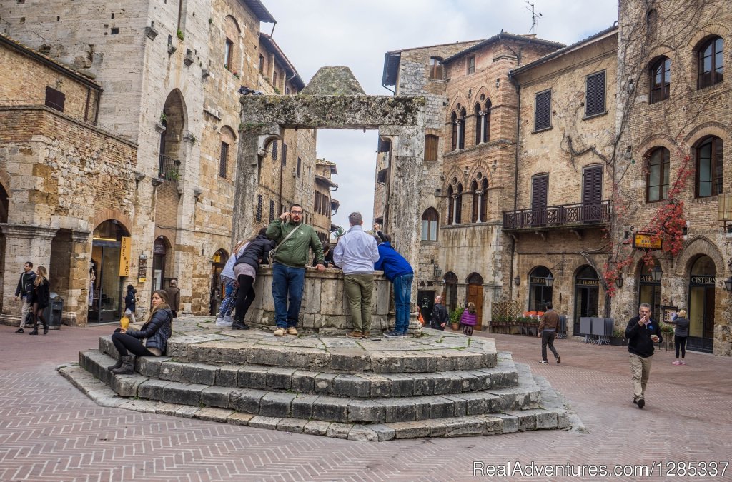 San Gimignano | Wellness Via Tuscany | Image #17/23 | 