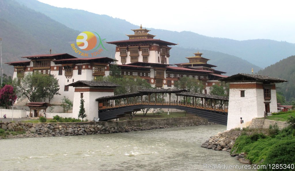 Dzong Punakha | Bhutan Travel Agency | Thimphu: Bhutan, Bhutan | Sight-Seeing Tours | Image #1/6 | 