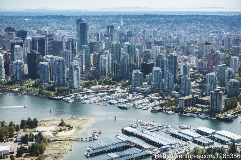 Downtown Vancouver, Canada | Canadian immigration and investment legal services | Image #2/4 | 
