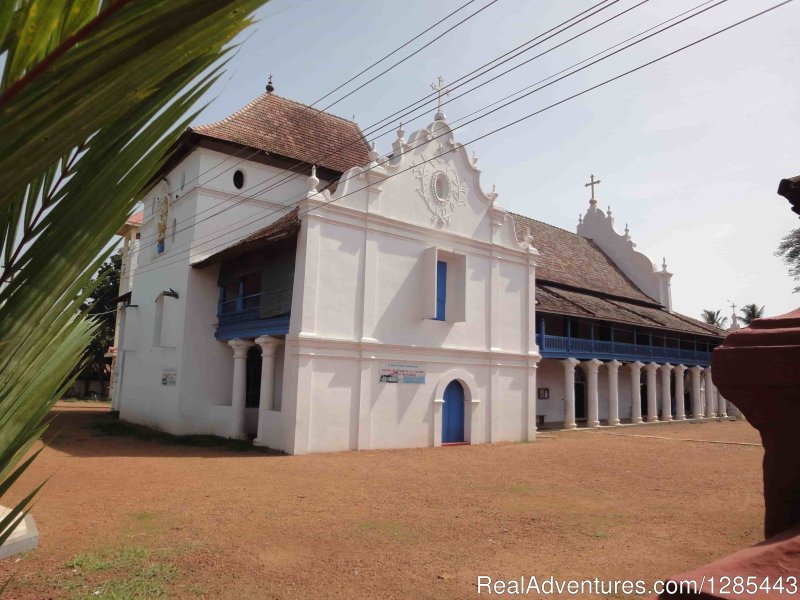 Champakulam St.Mary's Church | Kerala Honeymoon Tour Packages | Image #6/7 | 
