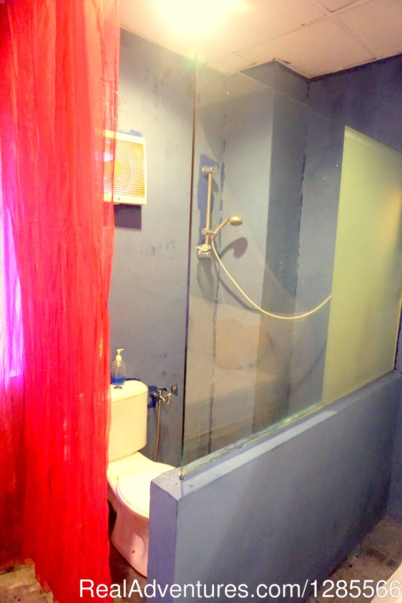 Attached bathroom 1 | Tropical Guest House Kuala Lumpur | Image #6/10 | 