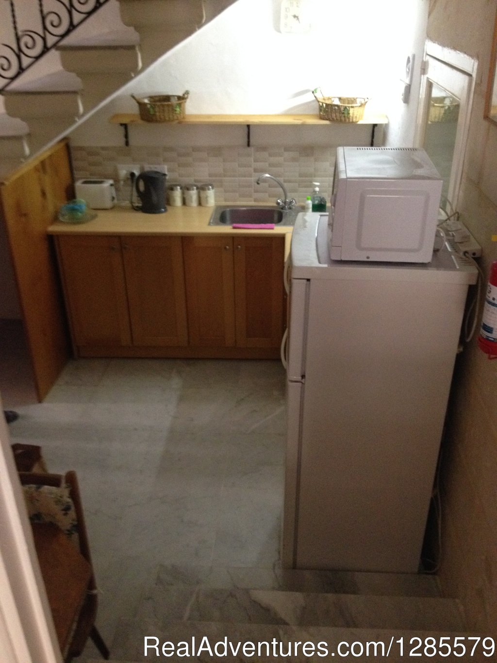 Fully equipped kitchenette. | Sliema Room Rent Malta | Image #12/21 | 