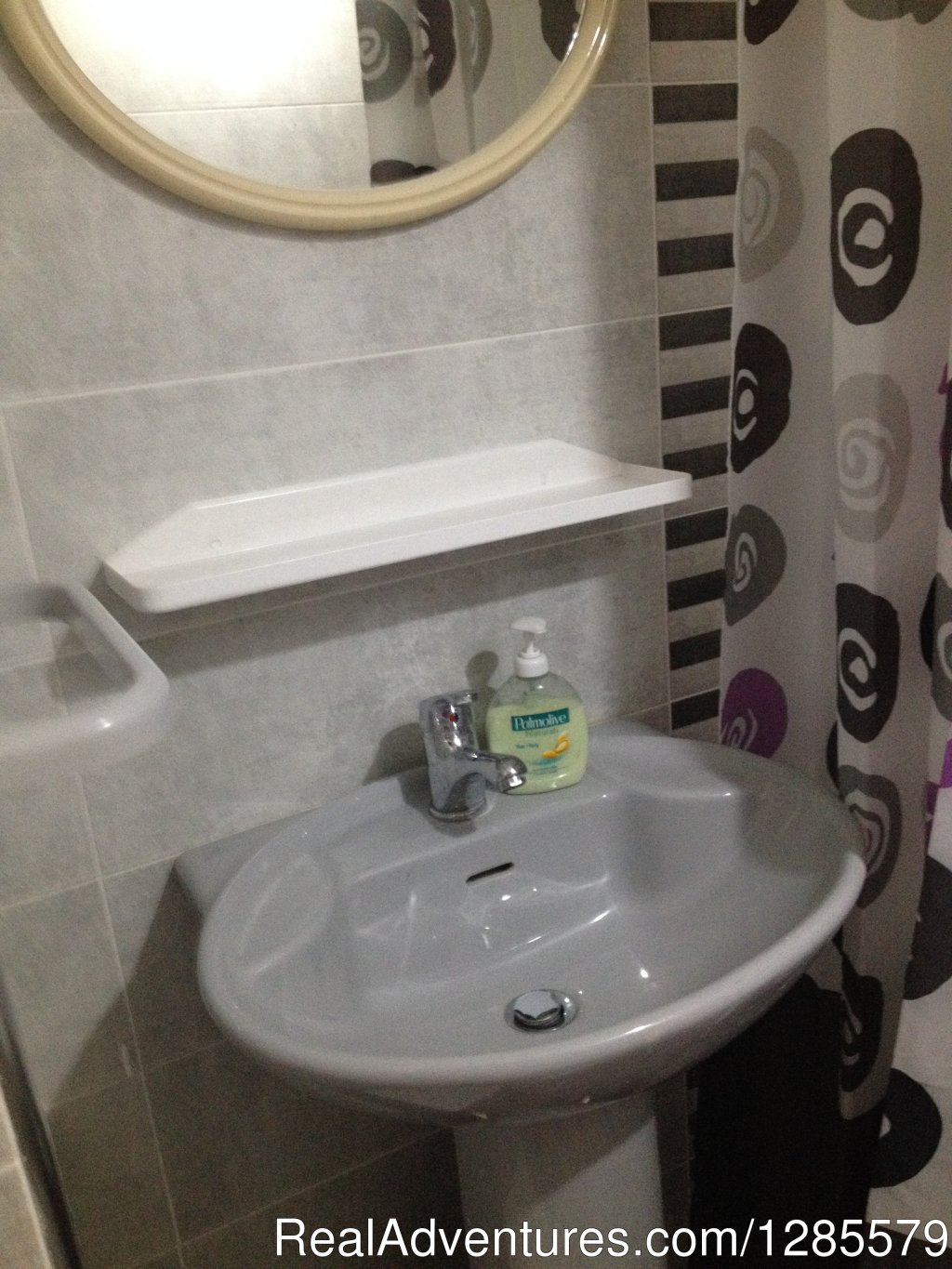 En suite. | Sliema Room Rent Malta | Image #7/21 | 