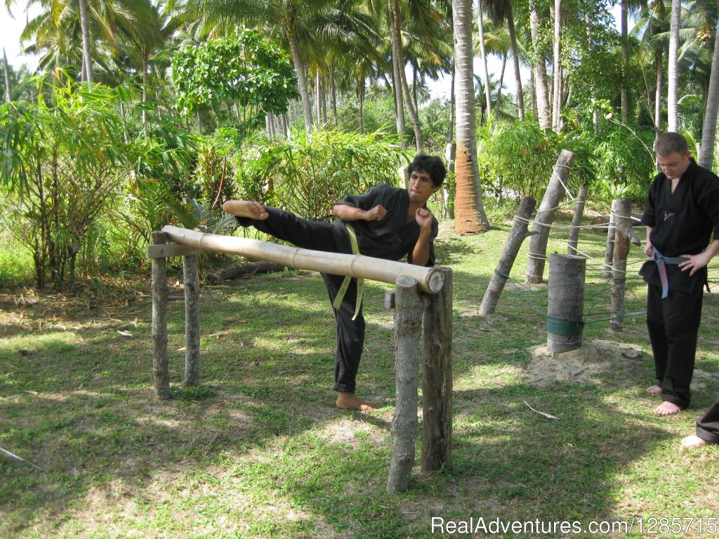 Splits | Ninja Martial Arts & Fitness Samui Thailand | Image #3/11 | 