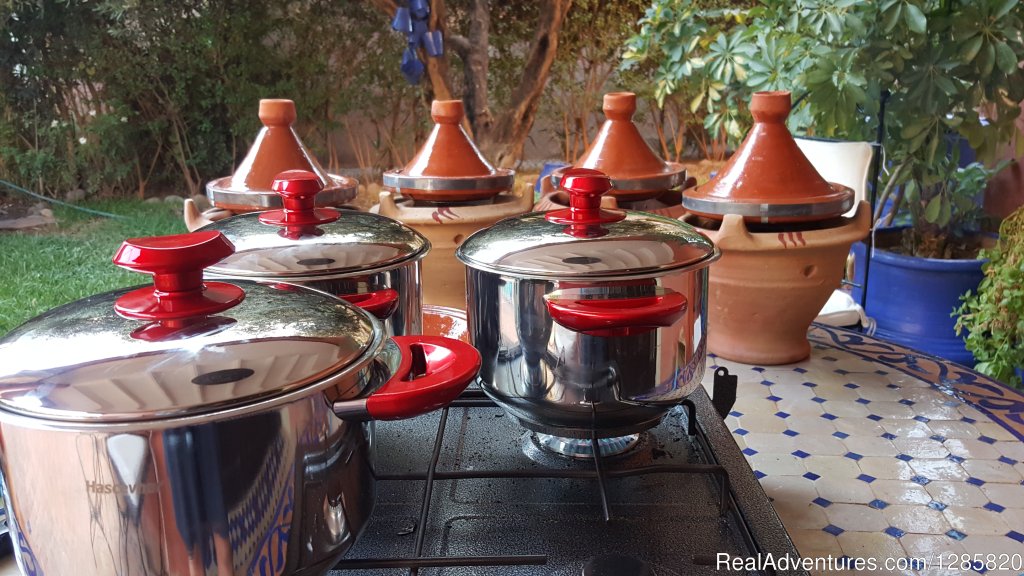 Couscous pots and tagines | Marrakech Cooking School - Daily Cooking Classes | Image #13/23 | 