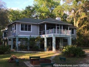Luxury Suwannee Riverfront (up to)4 Bed/4 Bath | Bell, Florida Vacation Rentals | Chiefland, Florida