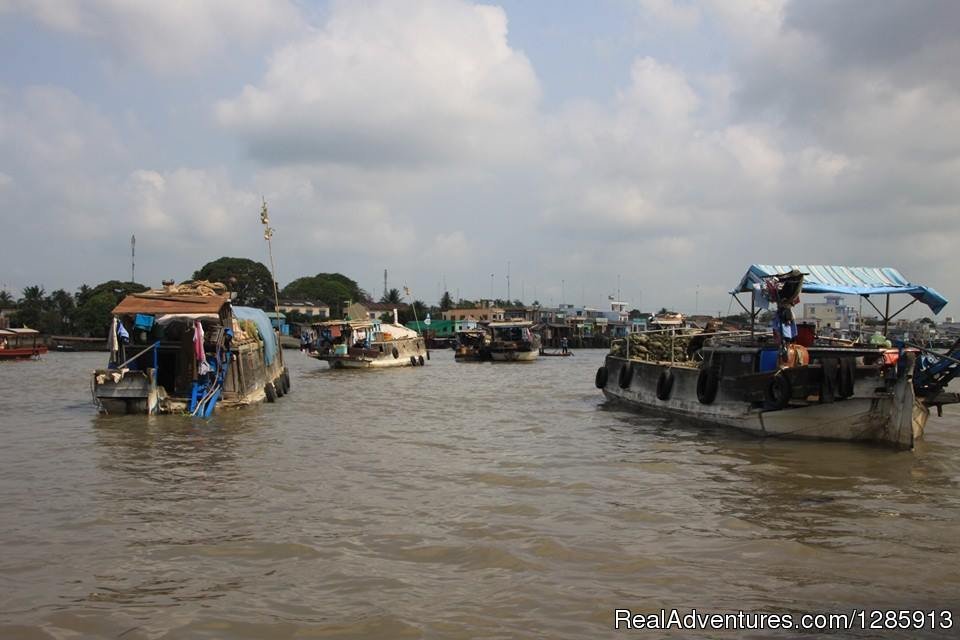 Mekong Delta | Vietnam Classic tour 10days  from South to North | Image #2/12 | 