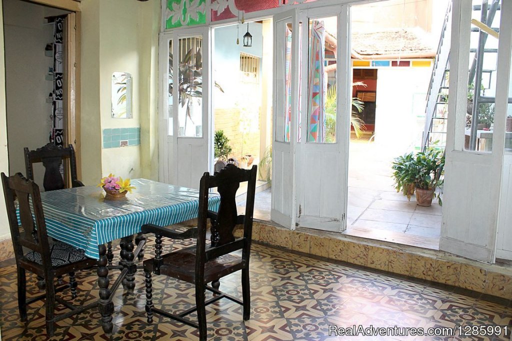 Dinning Room | Casa Carlitos Irarragori - Diana Rosa | Image #8/22 | 