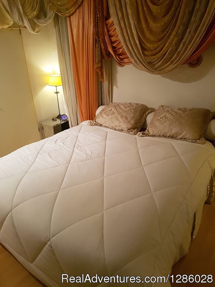 Doubel Kingsize Bedroom With Exotic Decoration | Mark Westerpark boutique studio/bnb amsterdam | Amersterdam, Netherlands | Bed & Breakfasts | Image #1/14 | 