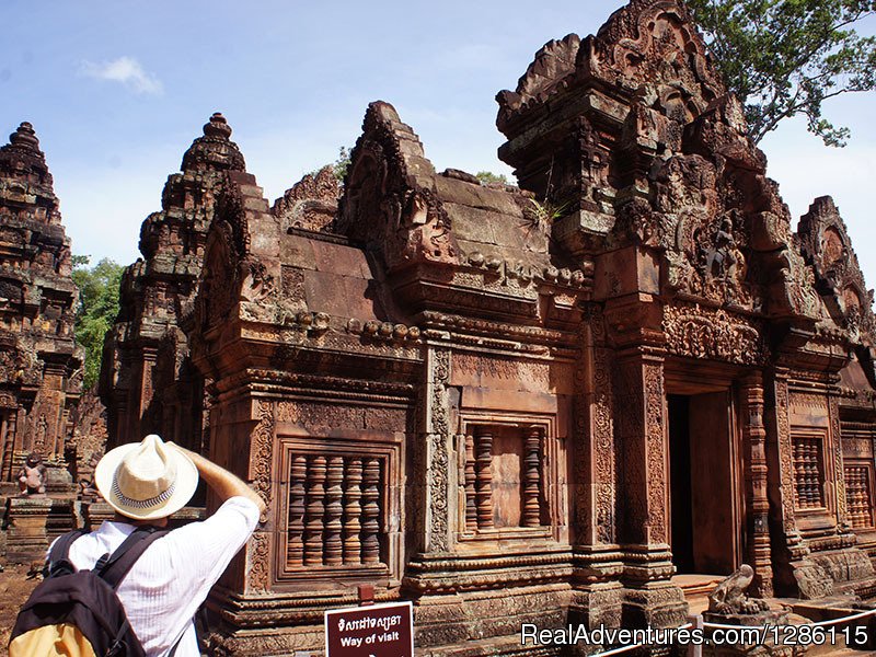 Bantreay Srei Temple 02 | Cambodia Private Tour Packages | Image #10/12 | 