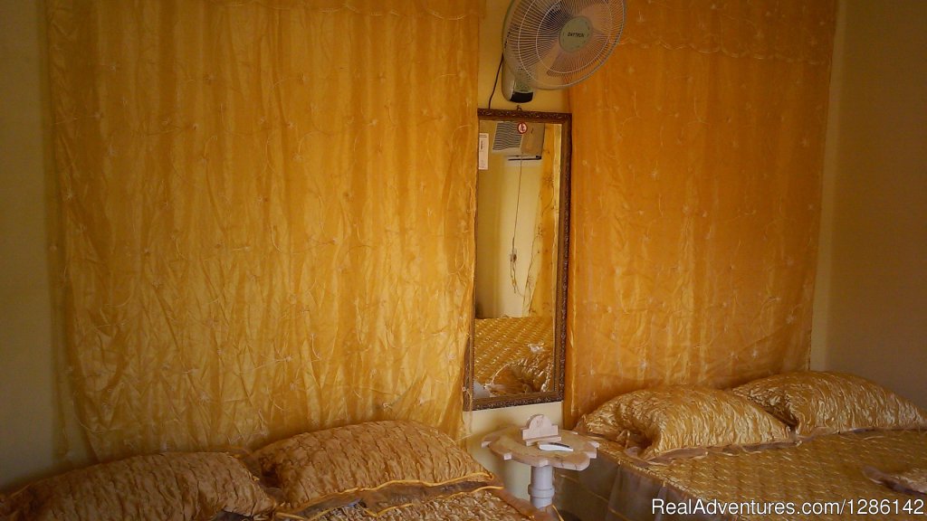 Room | Hostal El Corojo | Image #2/23 | 