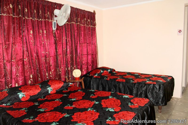 Hostal Cari y familia rent 3 rooms in Trinidad, Cu | Image #3/14 | 