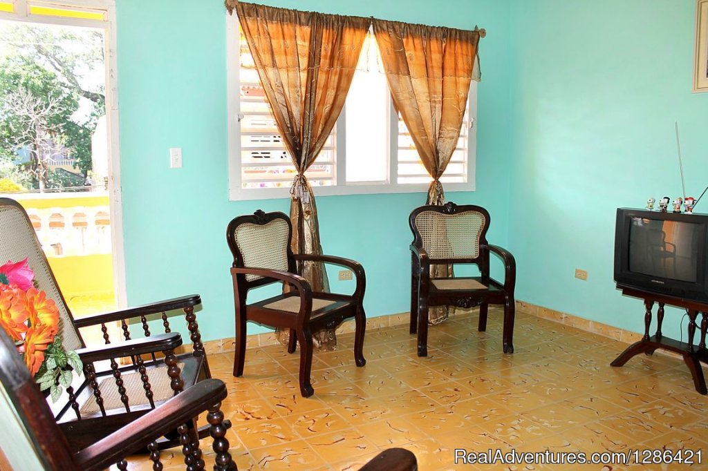Hostal Cari y familia rent 3 rooms in Trinidad, Cu | Image #11/14 | 