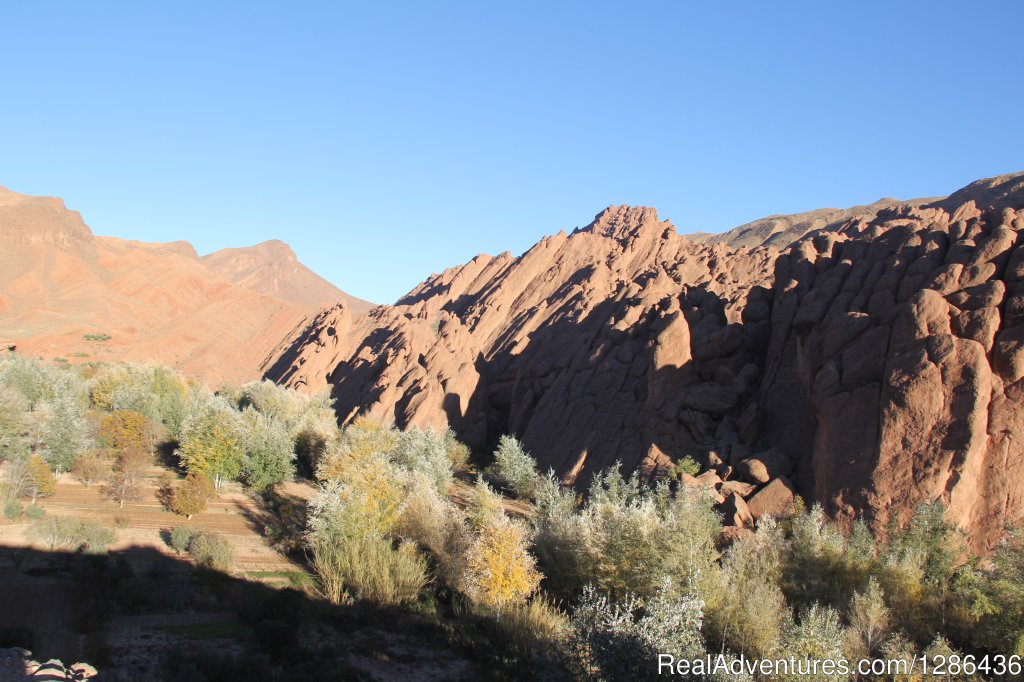 Morocco Gorges | Berberway Moroccotours : Go deep in Morocco | Merzouga, Errachadia Sahara Desert, Morocco | Sight-Seeing Tours | Image #1/10 | 