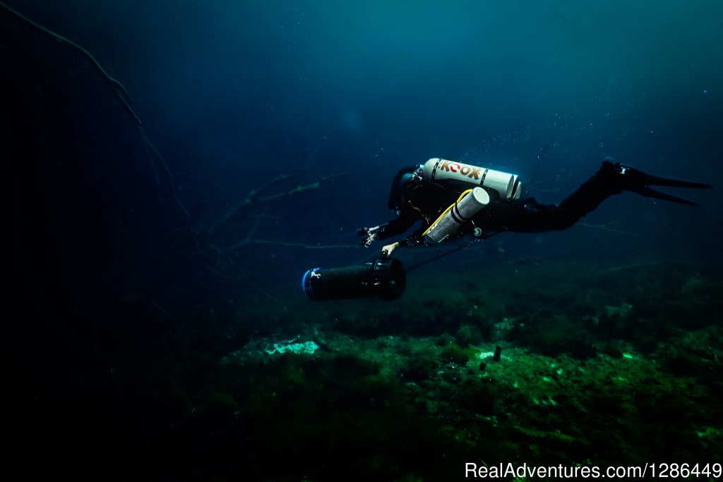 Scuba diver | Koox Diving Playa del Carmen | Image #2/2 | 