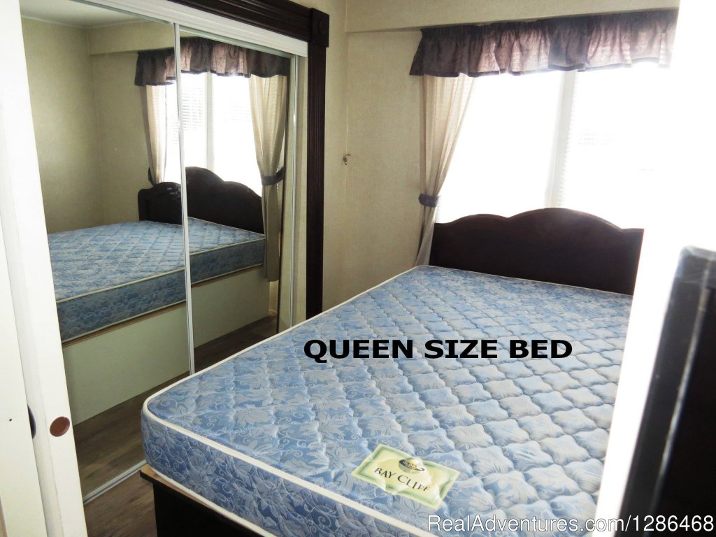 Master Bedroom has Queen Size bed | Making Memories with BoardwalkRVrentals | Image #4/8 | 