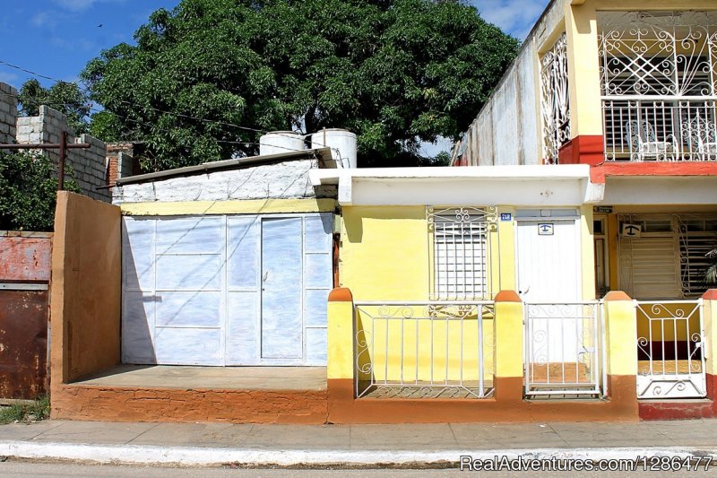 Casa Gonzalez Valle rent 2 rooms in Trinidad, Cuba | Image #2/14 | 