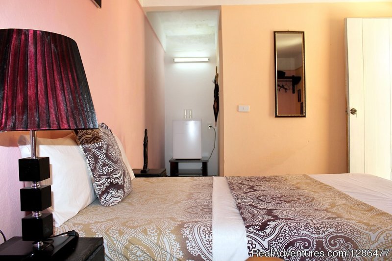 Casa Gonzalez Valle rent 2 rooms in Trinidad, Cuba | Image #12/14 | 