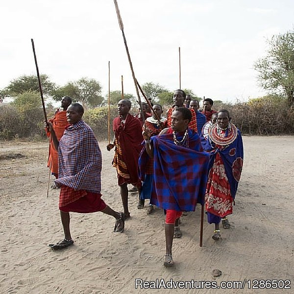 Masai Dance, Ngorongoro | Pure Wildness Tanzania | Image #9/20 | 