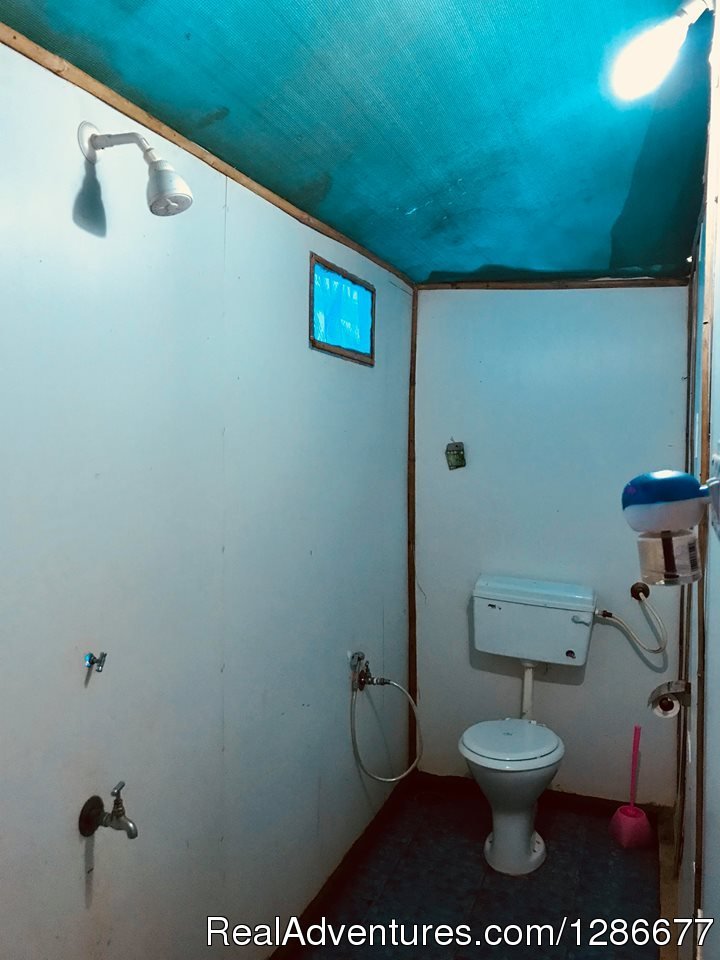 Bathroom With Western Toilette In Eco Hut | Credo Jungle Resort Agonda / bonefire & live music | Image #11/26 | 