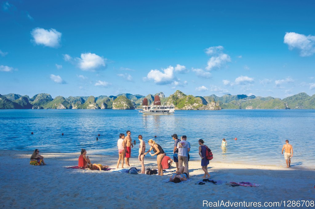Capla island | Discovering The World Heritage, Amazing Halong Bay | Image #12/16 | 