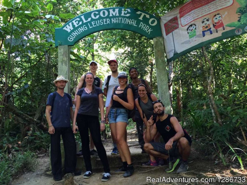 The Group Are Ready | 1 Day Jungle Trek At Bukit Lawang | Image #3/13 | 