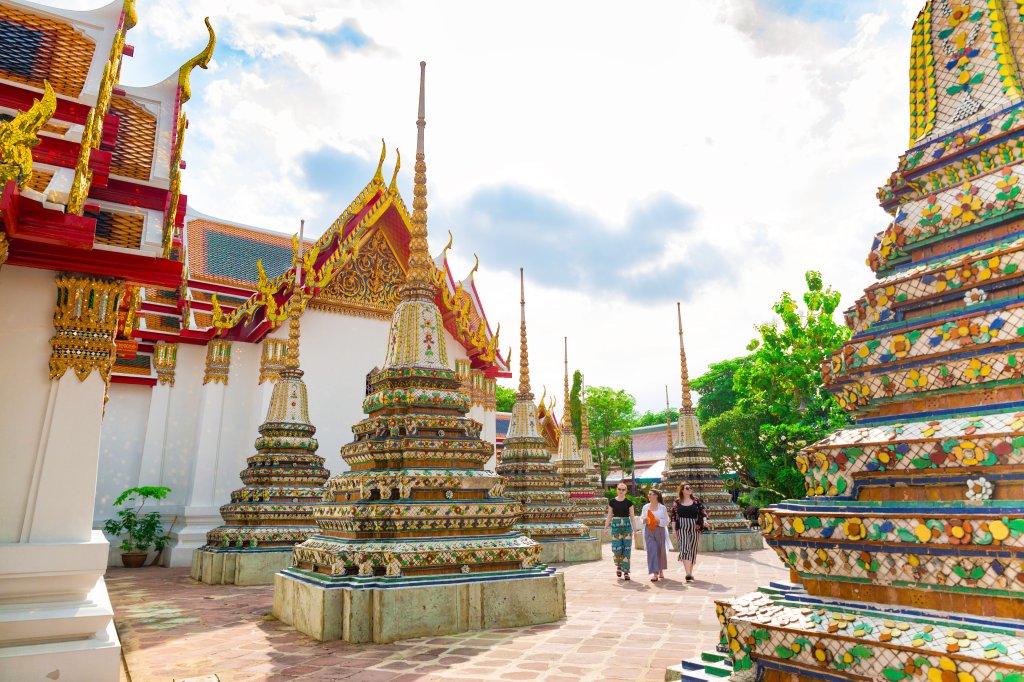 Thai Intro | Bangkok, Thailand | Sight-Seeing Tours | Image #1/7 | 