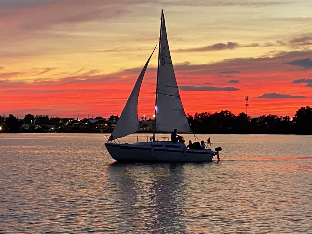 Sailing Orlando | Image #2/8 | 
